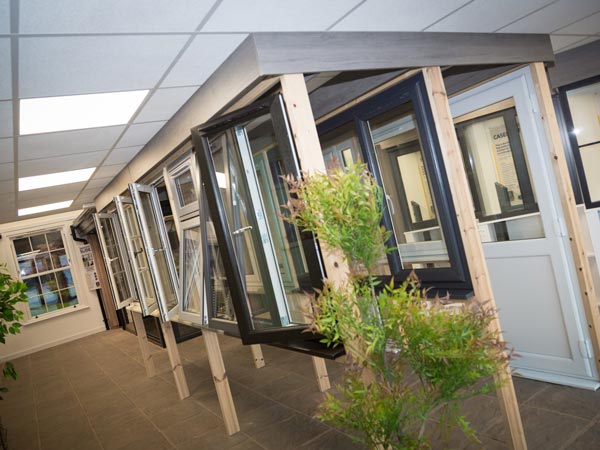 5 Star Trade Windows