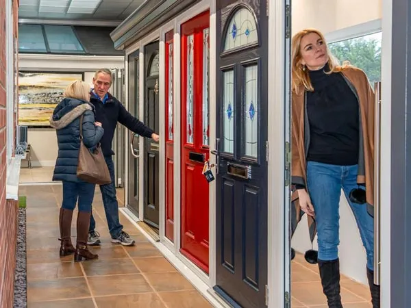 5 Star Worcester Showroom Door Displays