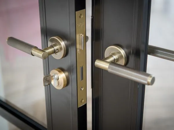 Art Deco Signature Door Handles & Locks