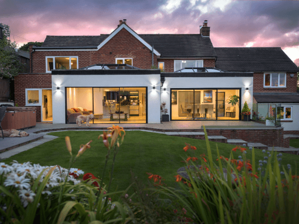 Extreme windows in a large family home with massive double extension